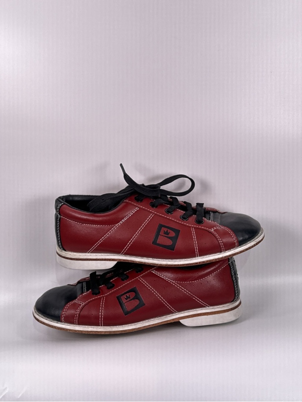 Brunswick Classic Bowling Shoes Alley Numbers Leather Sole Red Black Size 6 - Picture 3 of 8